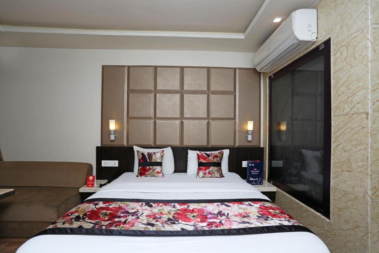 Hotel Deep Kanpur Dış mekan fotoğraf